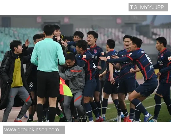 重庆篮球队团队协作变革引发热议助力球队新篇章 重庆篮球队团队协作变革引发热议助力球队新篇章