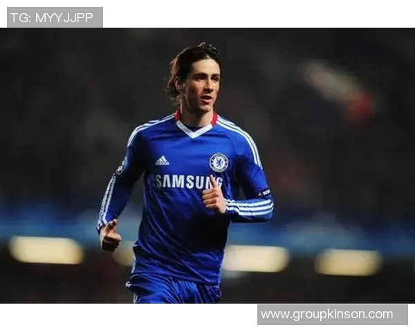 足球明星西装魅力大揭秘如何在场外展现风采与个性 足球明星西装魅力大揭秘如何在场外展现风采与个性